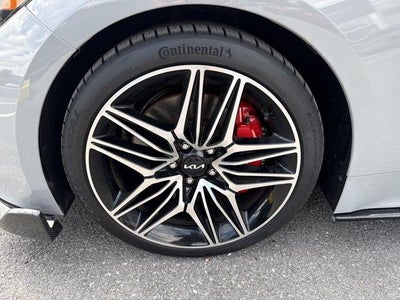 2022 Kia Stinger GT1 RWD