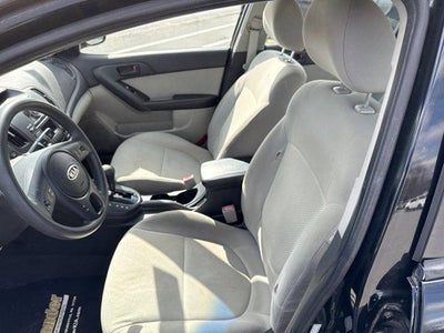 2010 Kia Forte 4dr Sdn Auto EX