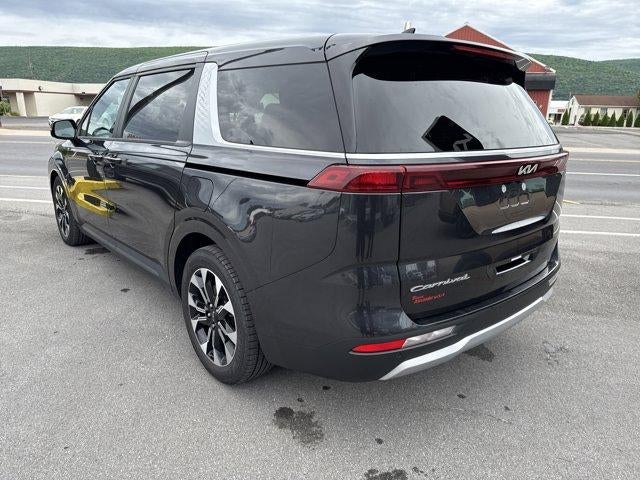 2022 Kia Carnival EX FWD