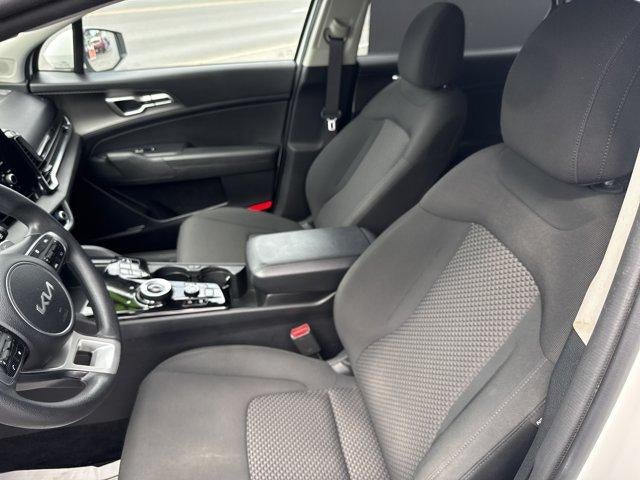 2023 Kia Sportage Hybrid LX AWD