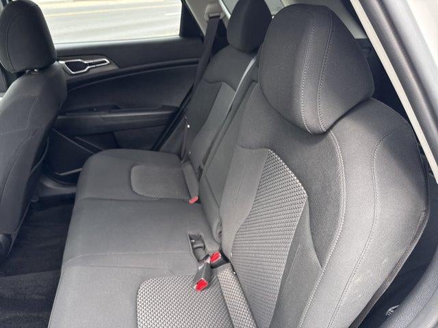 2023 Kia Sportage Hybrid LX AWD