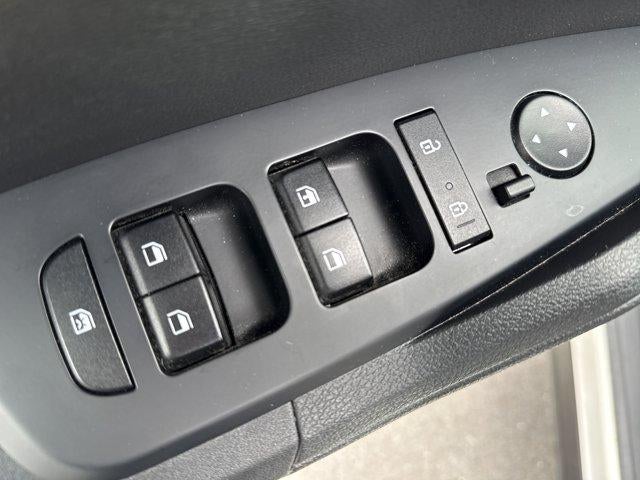 2023 Kia Sportage Hybrid LX AWD