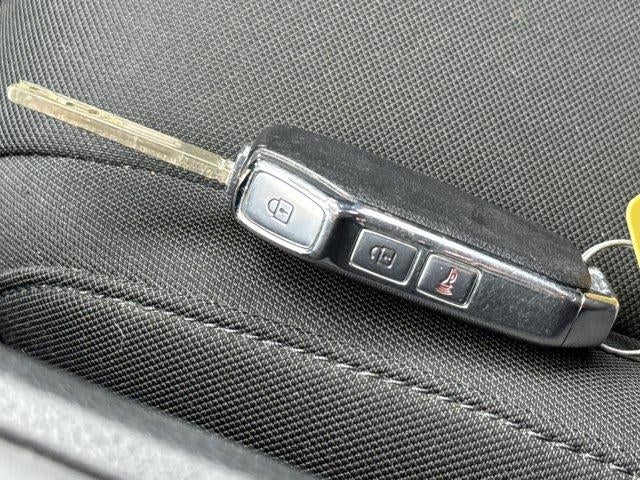 2023 Kia Sportage Hybrid LX AWD