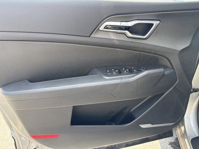 2023 Kia Sportage Hybrid LX AWD