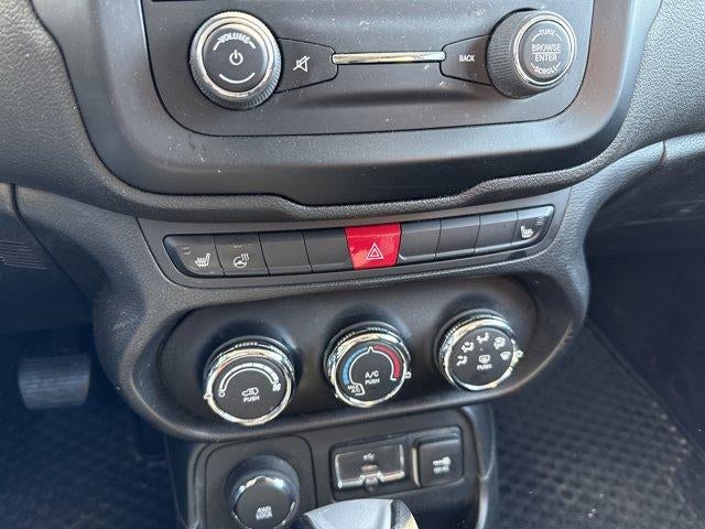 2016 Jeep Renegade 4WD 4dr Latitude