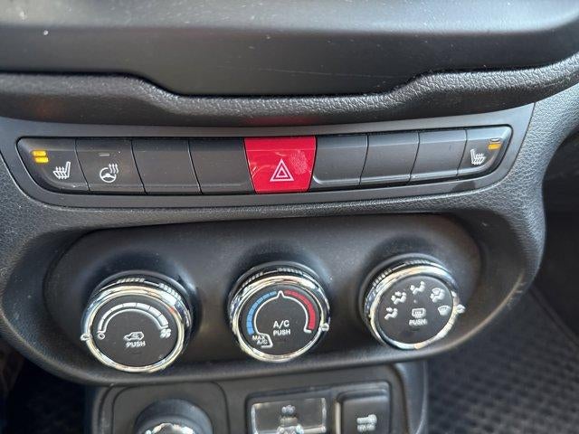 2016 Jeep Renegade 4WD 4dr Latitude