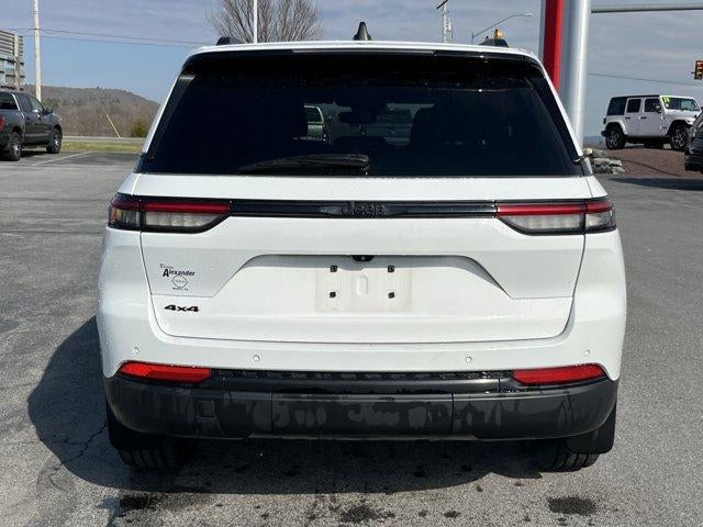 2023 Jeep Grand Cherokee Altitude 4x4