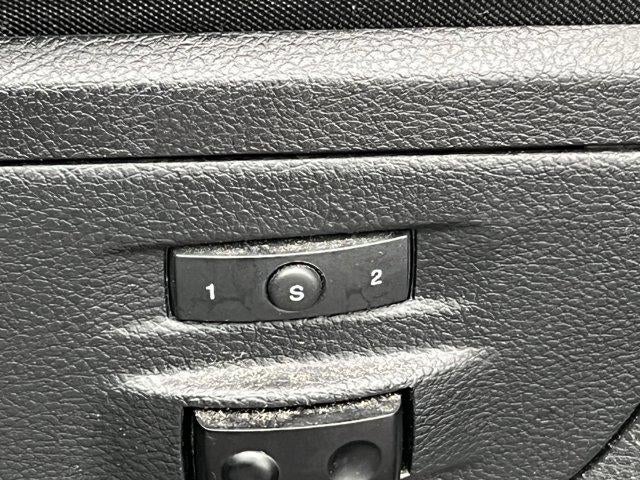 2016 RAM 1500 4WD Crew Cab 5.7 Ft Box Laramie