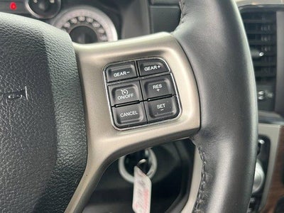 2016 RAM 1500 4WD Crew Cab 5.7 Ft Box Laramie