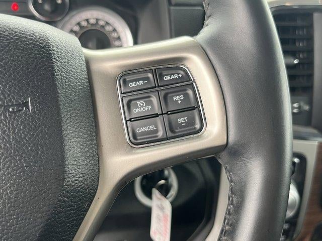 2016 RAM 1500 4WD Crew Cab 5.7 Ft Box Laramie