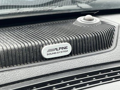 2016 RAM 1500 4WD Crew Cab 5.7 Ft Box Laramie