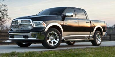 2016 RAM 1500 4WD Crew Cab 5.7 Ft Box Laramie