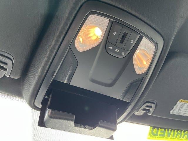 2022 RAM 1500 Big Horn 4x4 Quad Cab 6'4" Box