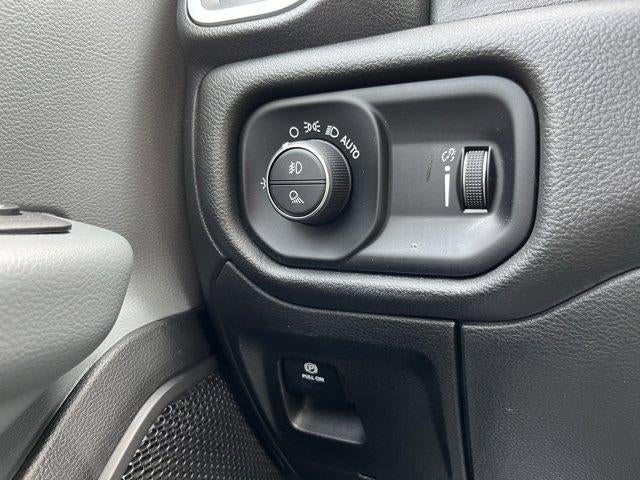 2022 RAM 1500 Big Horn 4x4 Quad Cab 6'4" Box