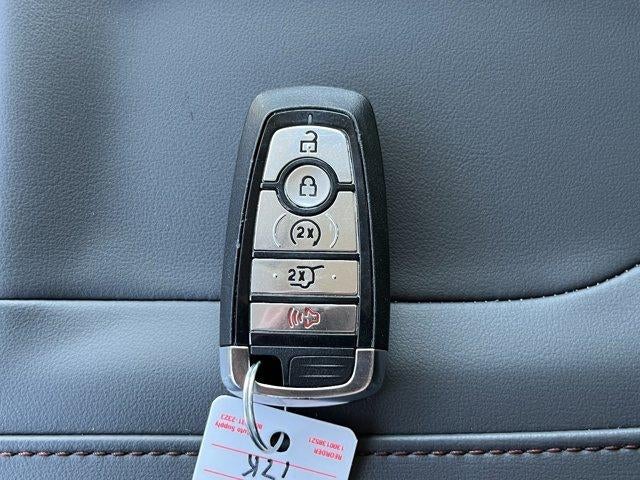 2025 Ford Expedition Active 4x4