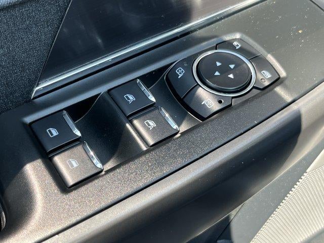 2025 Ford F-150 LARIAT 4WD SuperCrew 5.5' Box