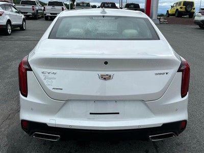 2025 Cadillac CT4 4dr Sdn Luxury