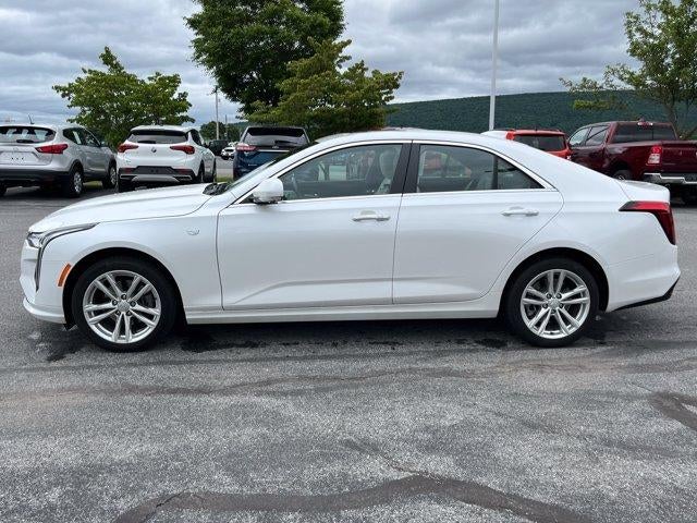 2025 Cadillac CT4 4dr Sdn Luxury