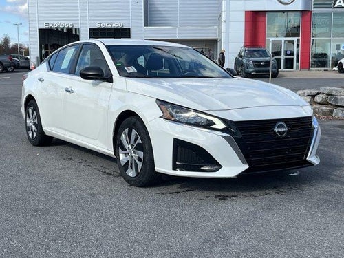 2025 Nissan Altima S FWD