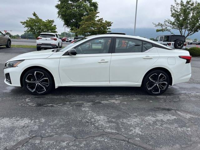 2023 Nissan Altima 2.5 SR AWD Sedan