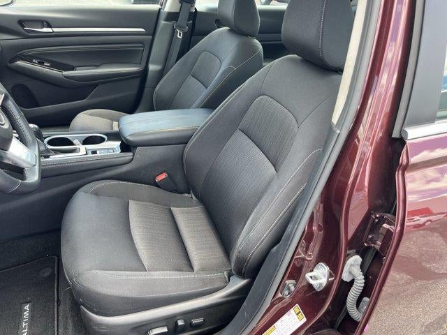 2023 Nissan Altima 2.5 SV Sedan