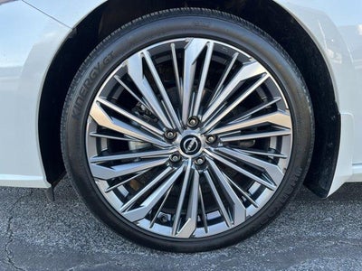 2024 Nissan Altima 2.5 SL Sedan