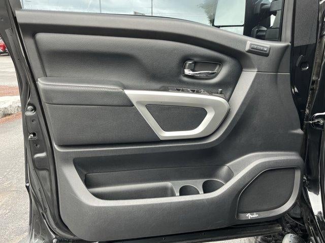 2019 Nissan Titan 4x4 Crew Cab PRO-4X