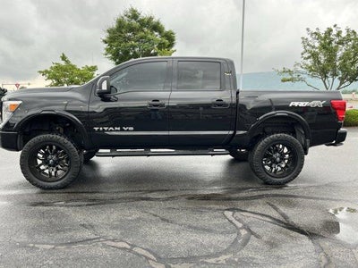 2019 Nissan Titan 4x4 Crew Cab PRO-4X