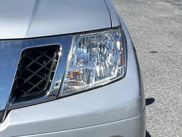 2020 Nissan Frontier Crew Cab 4x4 SV Auto