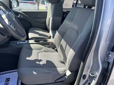 2020 Nissan Frontier Crew Cab 4x4 SV Auto