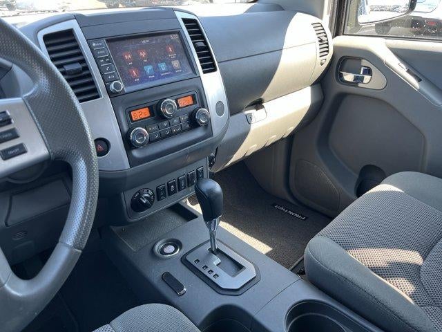 2020 Nissan Frontier Crew Cab 4x4 SV Auto