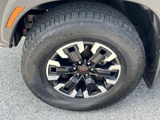 2024 Nissan Frontier Crew Cab 4x4 PRO-4X