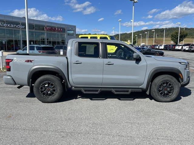 2024 Nissan Frontier Crew Cab 4x4 PRO-4X