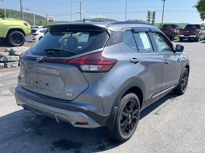 2024 Nissan Kicks SR FWD