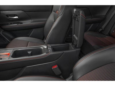 2025 Nissan Kicks SR AWD