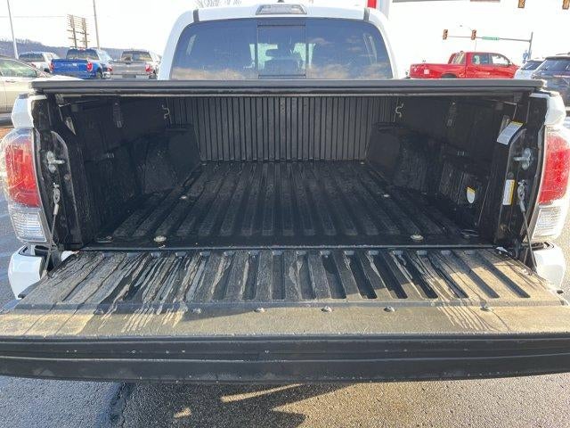 2023 Toyota Tacoma 4WD 4WD TRD Sport Double Cab 5' Bed V6 AT (Natl)