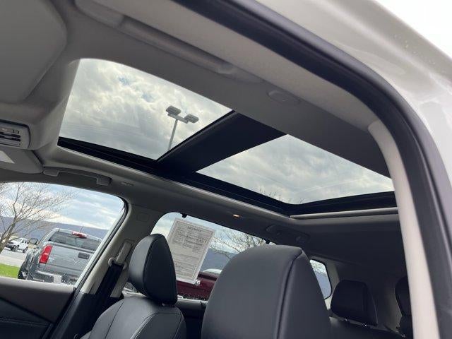 2023 Nissan Rogue AWD SV