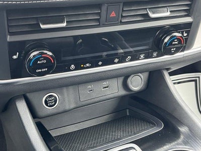 2023 Nissan Rogue AWD SV