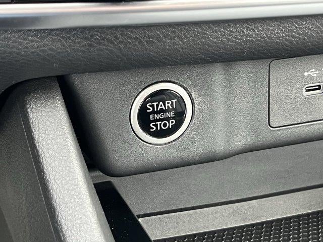 2023 Nissan Rogue AWD SV