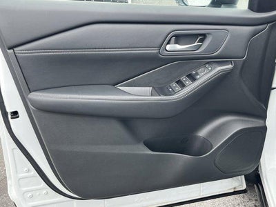 2024 Nissan Rogue AWD SL