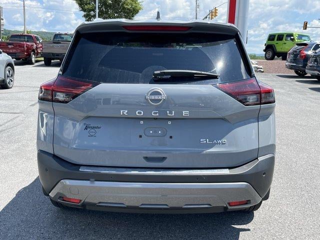 2022 Nissan Rogue AWD SL