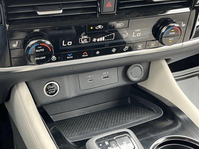2023 Nissan Rogue AWD SL