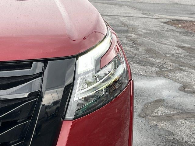 2023 Nissan Pathfinder SL 4WD