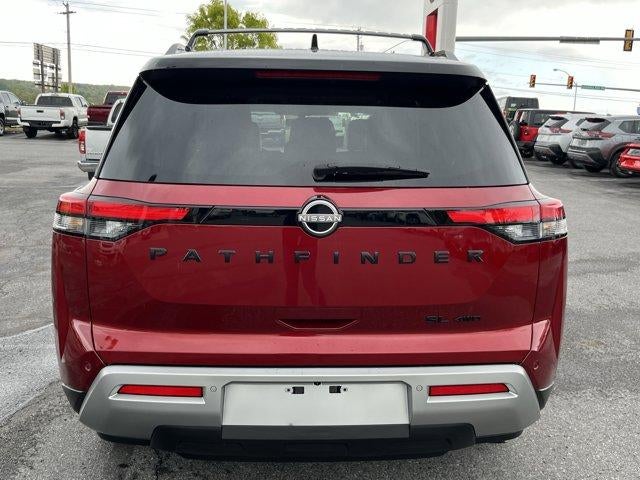 2023 Nissan Pathfinder SL 4WD