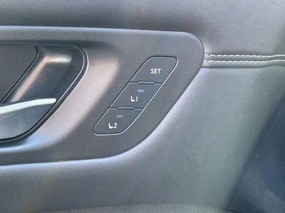 2022 Nissan Pathfinder Platinum 4WD
