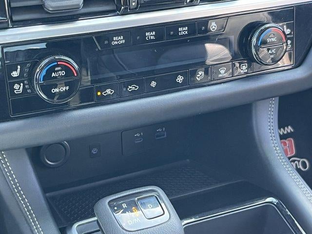 2022 Nissan Pathfinder Platinum 4WD