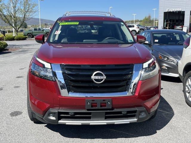 2022 Nissan Pathfinder Platinum 4WD