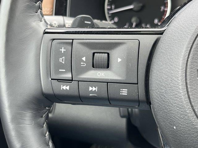 2023 Nissan Pathfinder Platinum 4WD