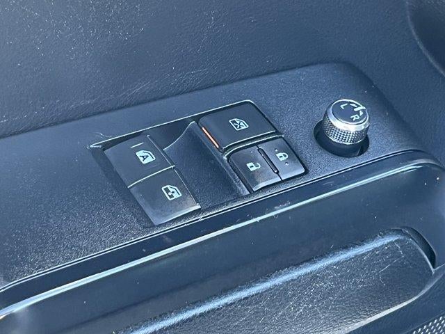2018 Toyota Tacoma SR Access Cab 6' Bed I4 4x4 AT (SE)