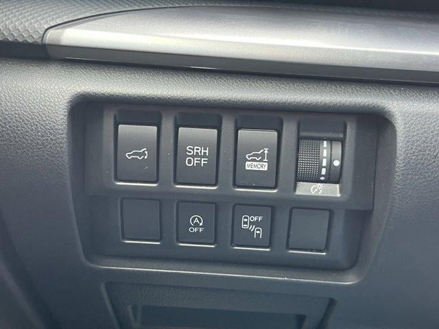 2022 Subaru Forester Premium CVT